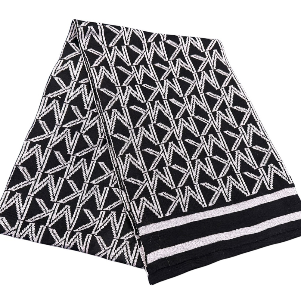 Black and White Patterned Scarf